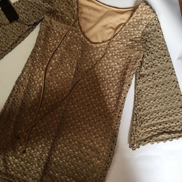 - DOLCE VITA KOSMO GOLD CROCHET DRESS WITH BELL SLEEVES NWOT 249.00 - Picture 2 of 6